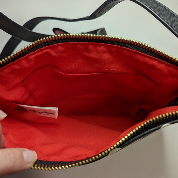 Authentic Disney Parks Minnie Mouse Purse with Bow Tie and Polka Dots - Picture 8 of 14